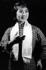陈静