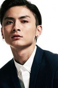 高良健吾