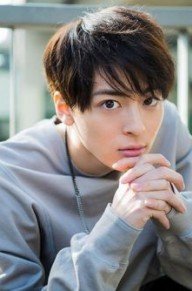 高杉真宙