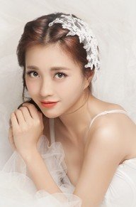 包文婧
