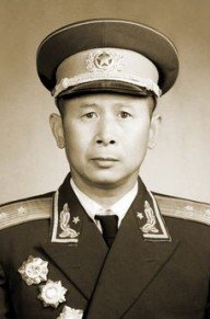 陈康